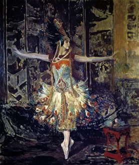 Russian dancer Tamara Karsavina (1885-1978) in ballet "Fire Bird"